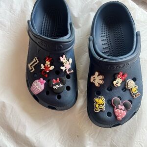 CROCS Navy Blue Slippers with Disney Charms Good Condition Size 4-5